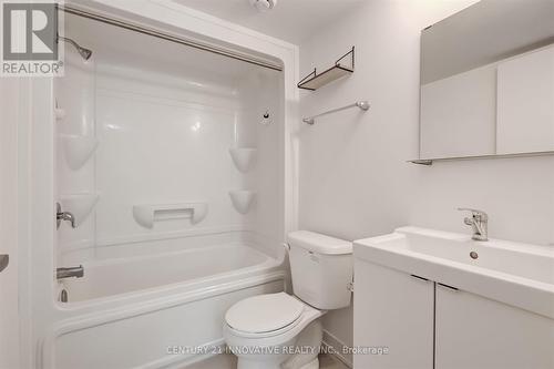 16 - 1720 Simcoe Street, Oshawa, ON - Indoor Photo Showing Bathroom