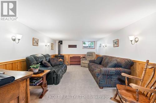 126 Jackson Avenue, Belleville, ON - Indoor Photo Showing Living Room