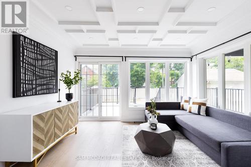 298 Keele Street, Toronto, ON - Indoor Photo Showing Living Room
