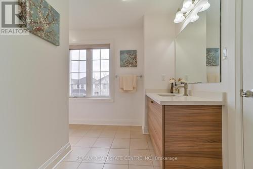 13 Dunley Crescent, Brampton, ON - Indoor Photo Showing Bathroom