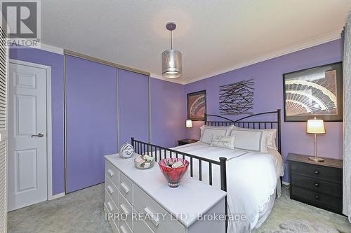 16 Bryant Court, Brampton, ON - Indoor Photo Showing Bedroom