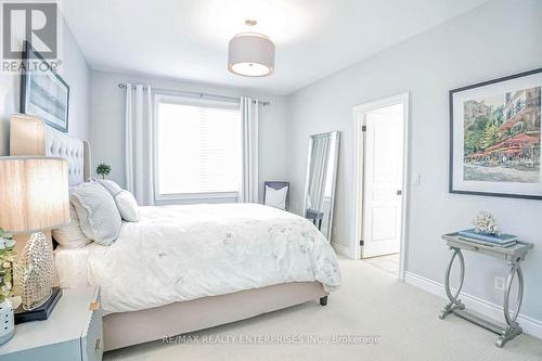 645 Canyon Street, Mississauga, ON - Indoor Photo Showing Bedroom