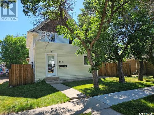 239 2Nd Avenue Ne, Swift Current, SK - Outdoor