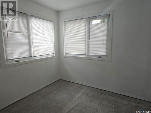 239 2Nd Avenue Ne, Swift Current, SK - Indoor Photo Showing Other Room