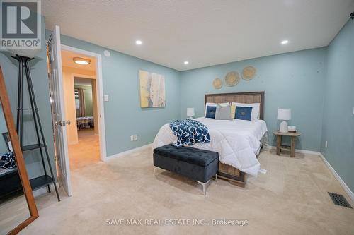 92 Highland Crescent, Kitchener, ON - Indoor Photo Showing Bedroom