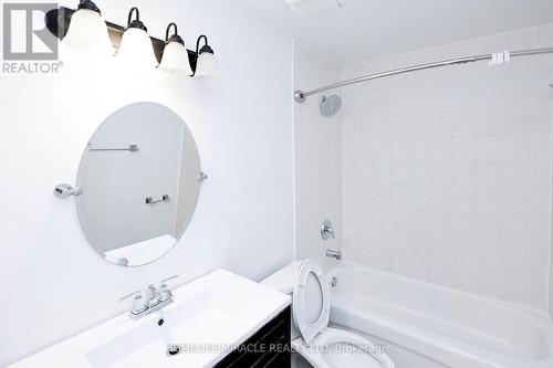 504 - 931 Wonderland Road S, London, ON - Indoor Photo Showing Bathroom