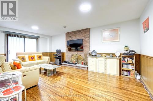 4 Tarbert Road, Toronto, ON - Indoor Photo Showing Living Room