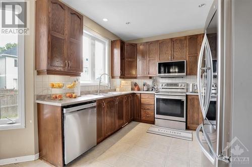 100 Monterossa Street, Ottawa, ON - Indoor Photo Showing Kitchen