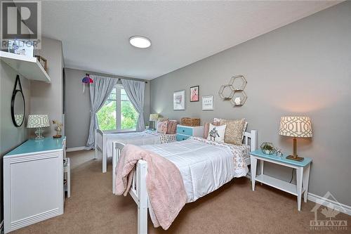 110 Abetti Ridge, Ottawa, ON - Indoor Photo Showing Bedroom