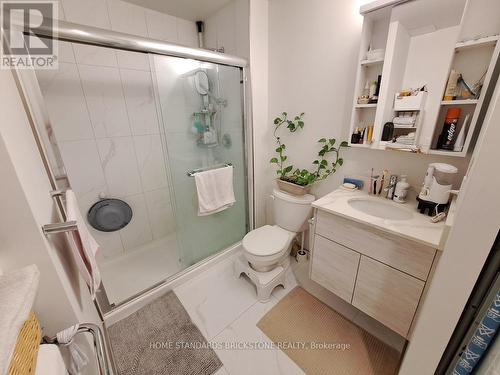 405 - 60 Frederick Street, Kitchener, ON - Indoor Photo Showing Bathroom