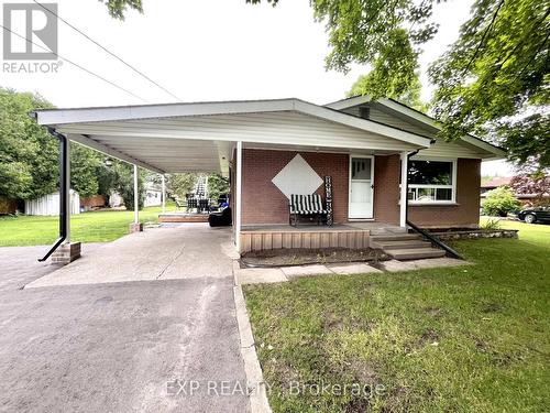 18 Anne Street, Quinte West, ON - Outdoor With Deck Patio Veranda