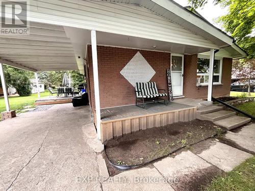 18 Anne Street, Quinte West, ON - Outdoor With Deck Patio Veranda