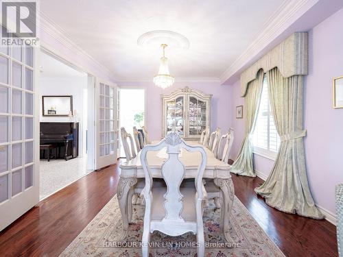 130 Grey Alder Avenue, Richmond Hill, ON - Indoor Photo Showing Dining Room