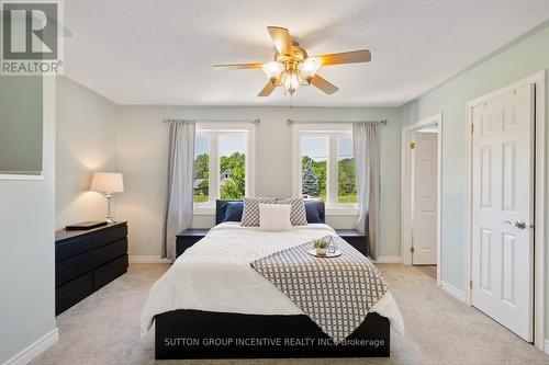 1277 Sunnidale Road, Springwater, ON - Indoor Photo Showing Bedroom