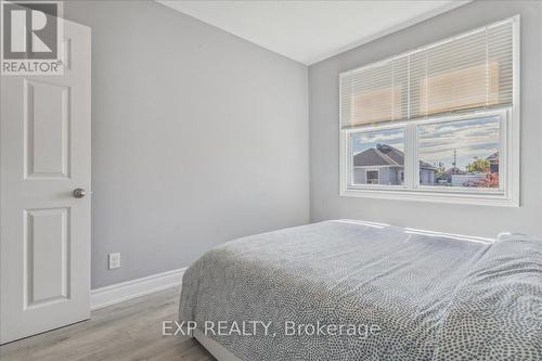 91 Page Street, St. Catharines, ON - Indoor Photo Showing Bedroom