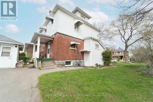 5170 Willmott Street, Niagara Falls, ON - Outdoor With Facade