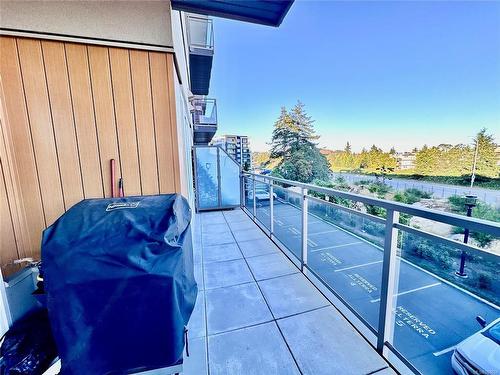 211-967 Whirlaway Cres, Langford, BC - Outdoor With Balcony With Exterior