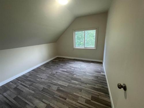 153 Casimir Avenue, Dryden, ON - Indoor Photo Showing Other Room