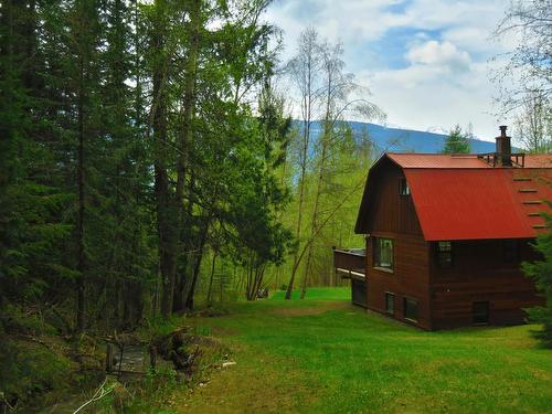 4000 Mountain View Road, Out Of District, BC - Outdoor