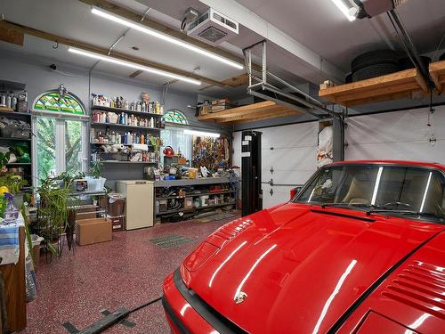 Garage - 1961 Rue Des Saules, Saint-Bruno-De-Montarville, QC - Indoor Photo Showing Garage