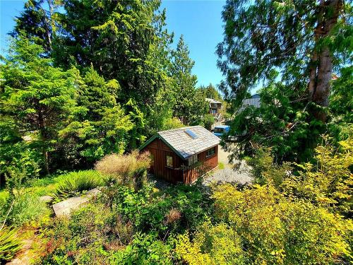 251 Campbell St, Tofino, BC 