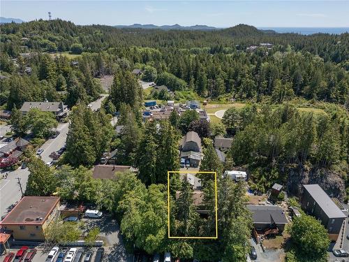 251 Campbell St, Tofino, BC 