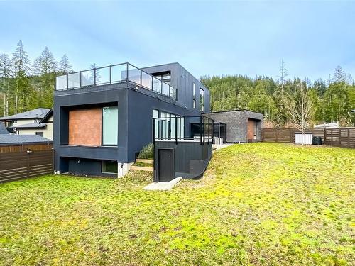 9450 Marble Bay Rd, Lake Cowichan, BC 