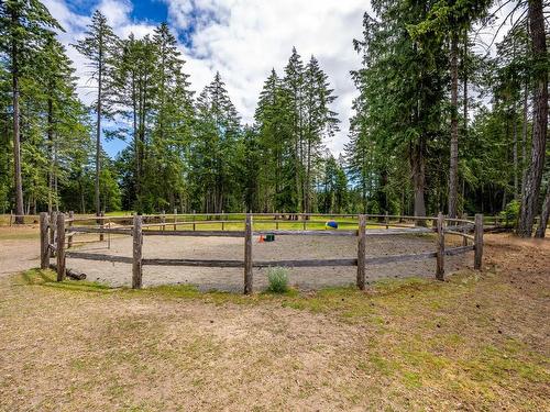 2341 Chickadee Rd, Denman Island, BC 