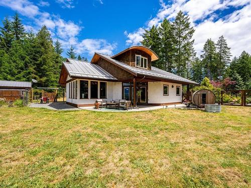 2341 Chickadee Rd, Denman Island, BC 