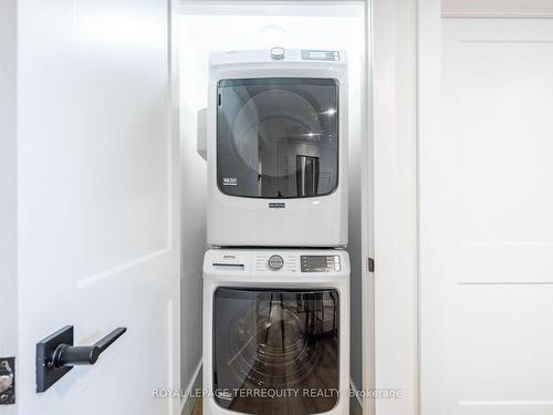 116 Sullivan Ave, Thorold, ON - Indoor Photo Showing Laundry Room