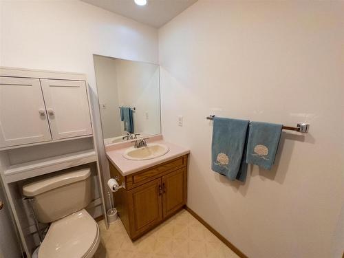 1300 - 203 Huron Street, Keewatin, ON - Indoor Photo Showing Bathroom