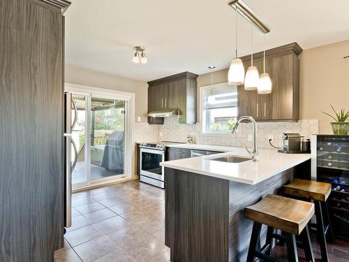 Kitchen - 610 Rue Ste-Julie, Sherbrooke (Brompton/Rock Forest/Saint-Élie/Deauville), QC - Indoor Photo Showing Kitchen With Upgraded Kitchen