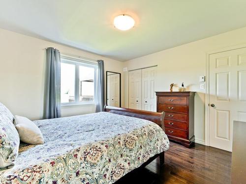 Chambre Ã  coucher principale - 610 Rue Ste-Julie, Sherbrooke (Brompton/Rock Forest/Saint-Élie/Deauville), QC - Indoor Photo Showing Bedroom