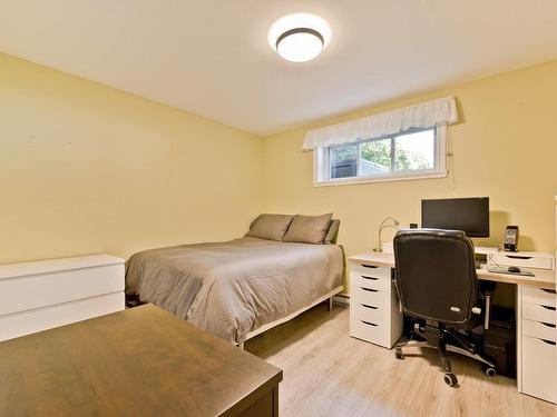 Chambre Ã Â coucher - 610 Rue Ste-Julie, Sherbrooke (Brompton/Rock Forest/Saint-Élie/Deauville), QC - Indoor Photo Showing Bedroom