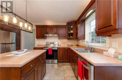 556 Evergreen Dr, Moncton, NB - Indoor Photo Showing Kitchen With Double Sink