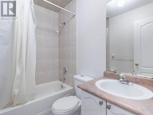 67 Weather Vane Lane, Brampton, ON - Indoor Photo Showing Bathroom