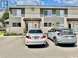 5 315 N AVENUE S  Saskatoon, SK S7M 2N2