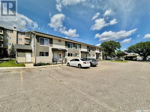 5 315 N Avenue S, Saskatoon, SK - Outdoor