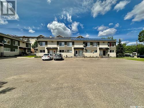 5 315 N Avenue S, Saskatoon, SK - Outdoor