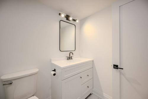 3333 New Street|Unit #6, Burlington, ON - Indoor Photo Showing Bathroom