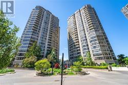 55 KINGSBRIDGE GARDEN Circle Unit# 1605  Mississauga, ON L5R 1Y1