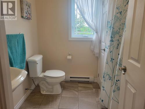 545B Mckays Loop, Mckays, NL - Indoor Photo Showing Bathroom