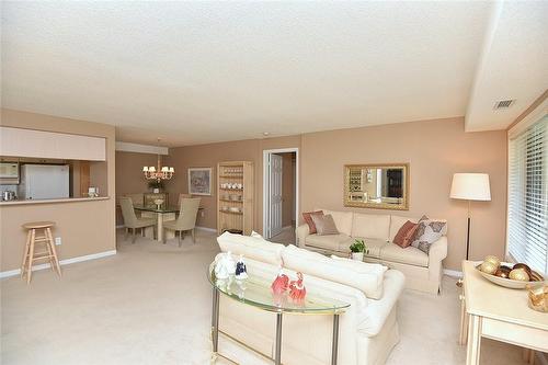 216 Plains Road W|Unit #C205, Burlington, ON - Indoor Photo Showing Living Room