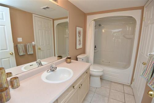 216 Plains Road W|Unit #C205, Burlington, ON - Indoor Photo Showing Bathroom