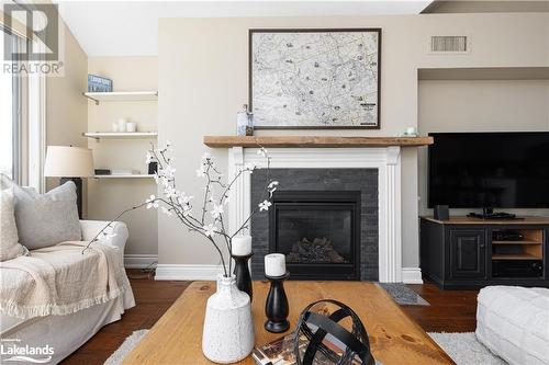 5021 Grandview Bayside Drive, Huntsville, ON - Indoor Photo Showing Living Room With Fireplace