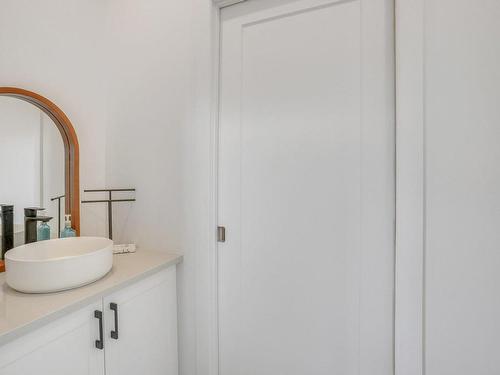 Powder room - 362 Ch. Robitaille, L'Ange-Gardien, QC - Indoor Photo Showing Bathroom