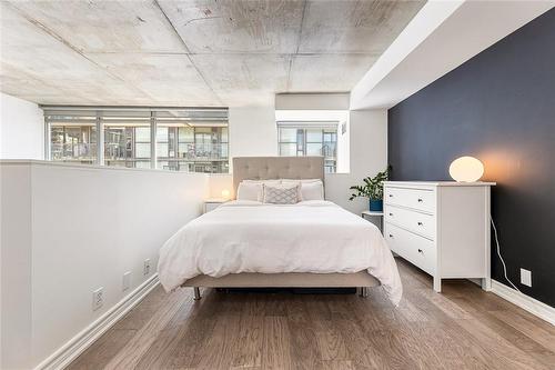 36 Charlotte Street|Unit #908, Toronto, ON - Indoor Photo Showing Bedroom