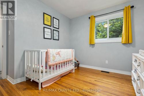 32 Kidd Avenue, Quinte West, ON - Indoor Photo Showing Bedroom