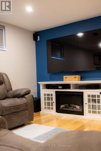 32 Kidd Avenue, Quinte West, ON - Indoor With Fireplace