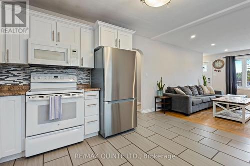 32 Kidd Avenue, Quinte West, ON - Indoor Photo Showing Kitchen